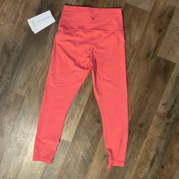 Athleta size small nwt 7/8 leggings - Picture 3 of 6